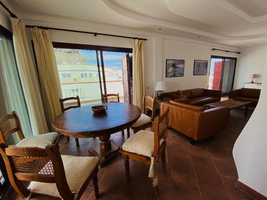 Апартаменты The Penthouse Пуэрто-де-Моган Экстерьер фото